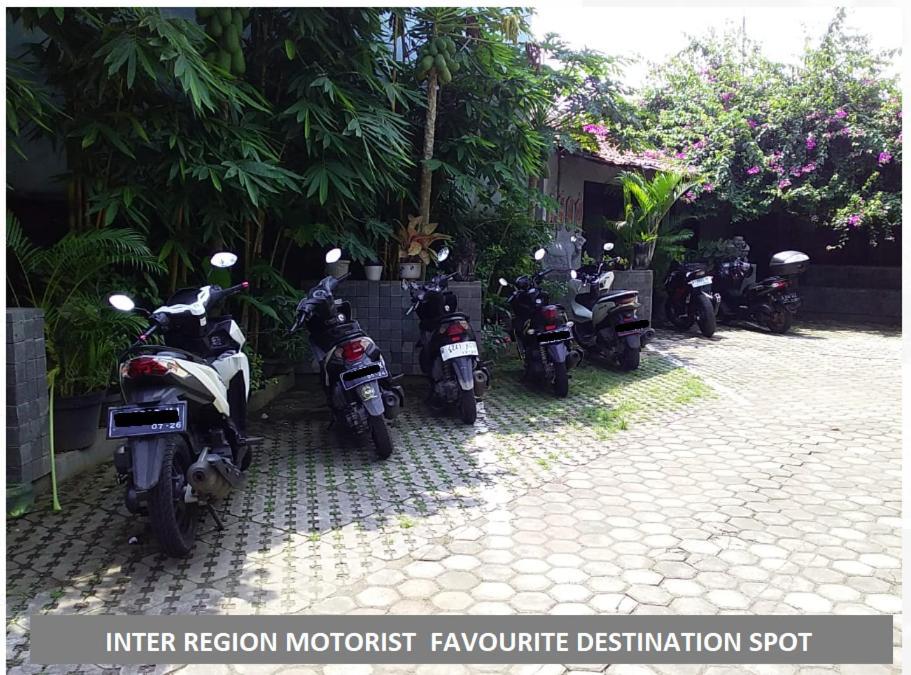 Cideres Holiday Home Majalengka Extérieur photo